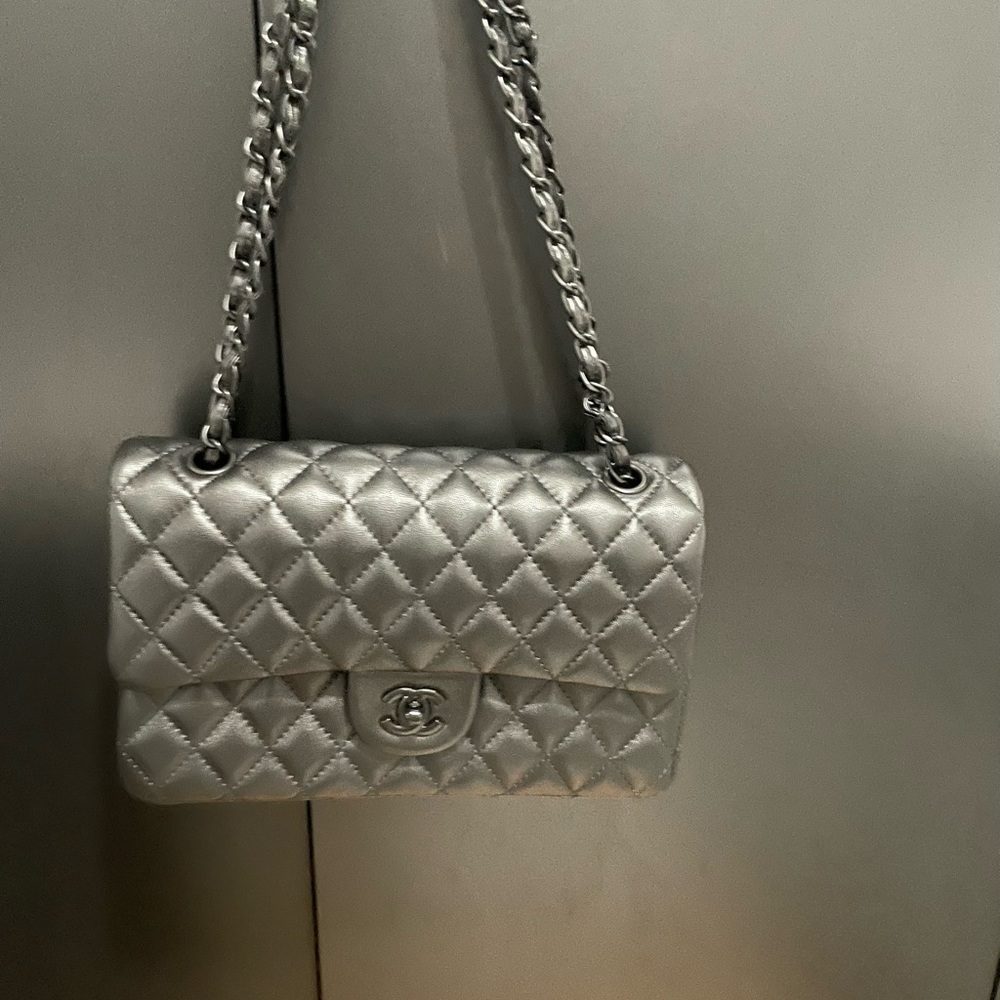 Beautiful bag no scratches